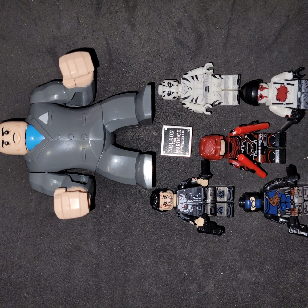 New Daredevil & Villian 6 mini figure set